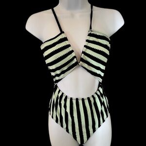 Feather II Women’s One Piece Striped Swimsuit Size M NEW